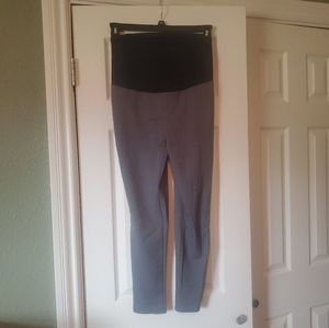 Ingrid and Isabel Size 2 grey maternity  skinny dress pants